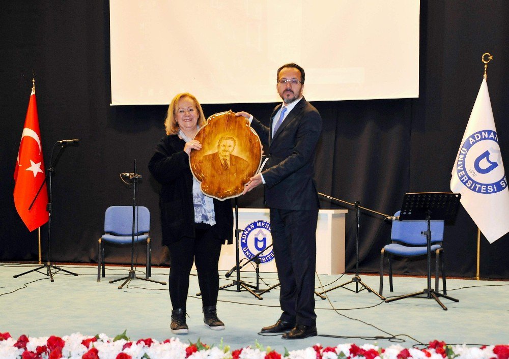 Aydın’da ’Babam İsmet Sezgin’ Söyleşisi