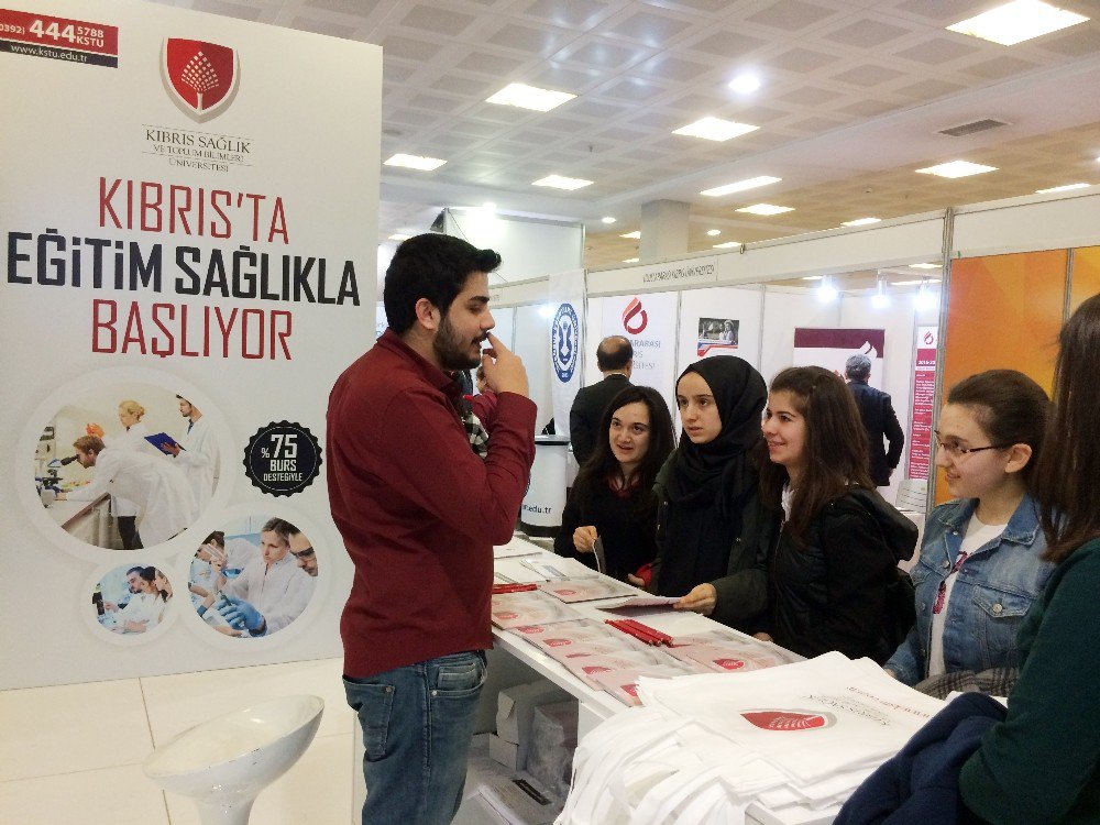 Sağlık Programları Direktörü Gökçe Ünal: “Doğru Meslek Seçimi Çok Önemli”