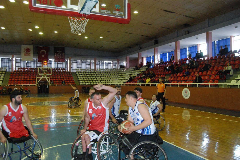 Tekerlekli Sandalye Basketbol Süper Ligi