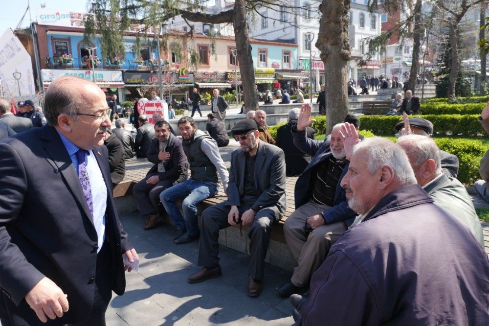 Başkanlar Gümrükçüoğlu Ve Genç, Referandum Çalışmalarını Sürdürüyor