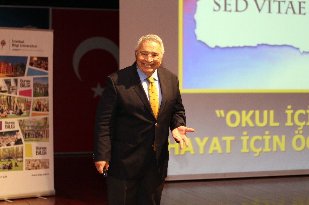 Sanko Okullarında “Okul İçin Değil, Yaşam İçin Öğrenmeli” Konulu Söyleşi