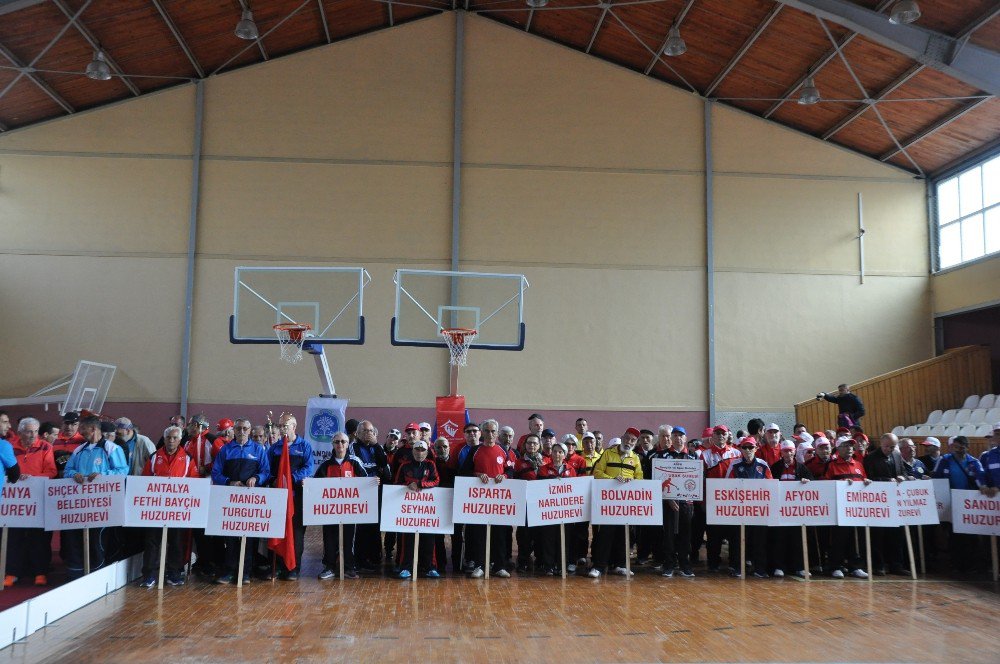 Huzurevi Takımları Bocce Spor Müsabakaları İçin Sandıklı’da