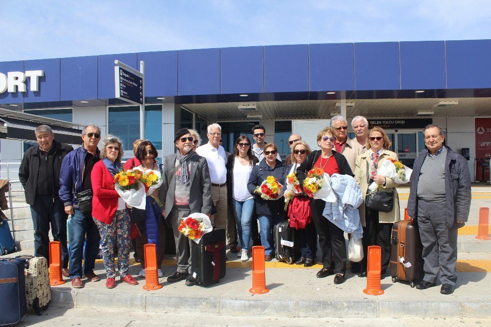 İlk Emekli Grubu Tatil İçin Alanya’ya Geldi