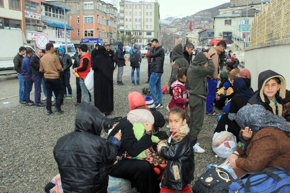 95 Sığınmacı Hakkari’ye Geldi