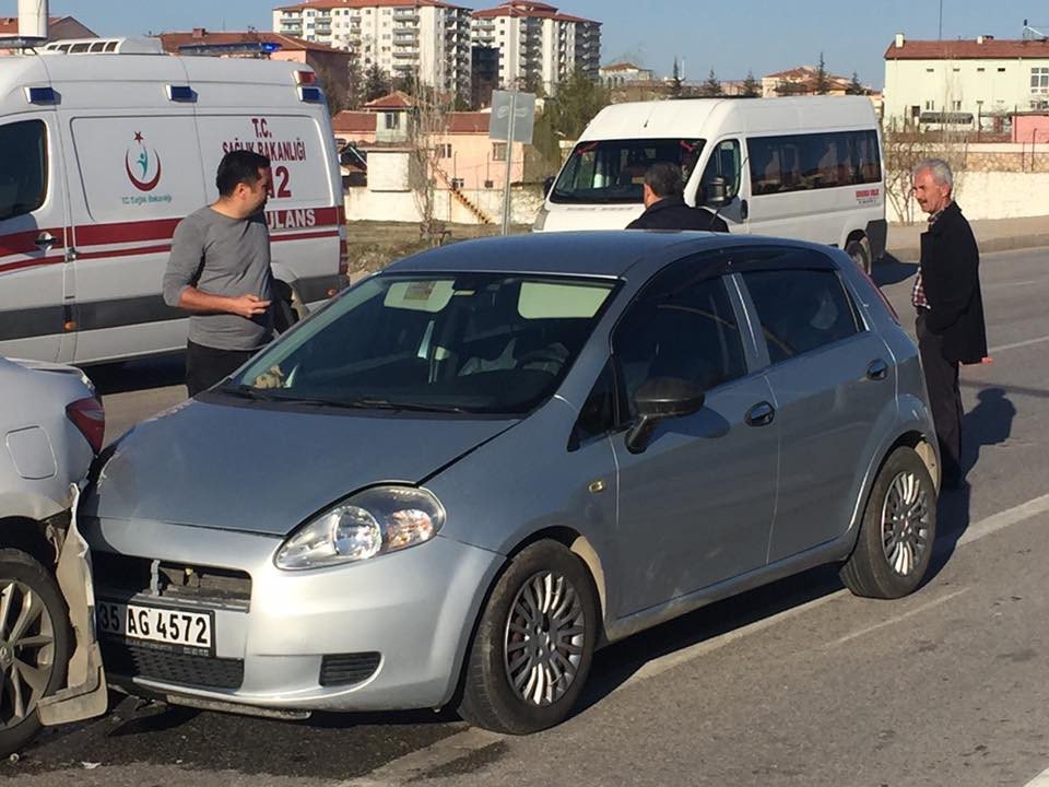 Sungurlu’da Trafik Kazası: 3 Yaralı