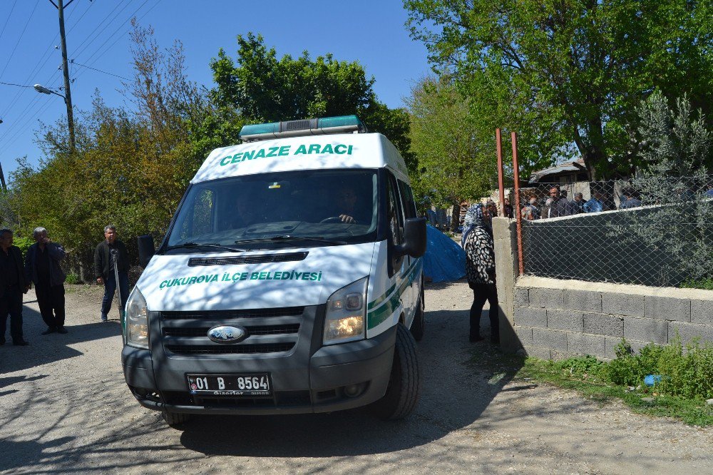 Kozan’daki Katliamda Öldürülen Doğan Ailesi Fertleri Toprağa Verildi