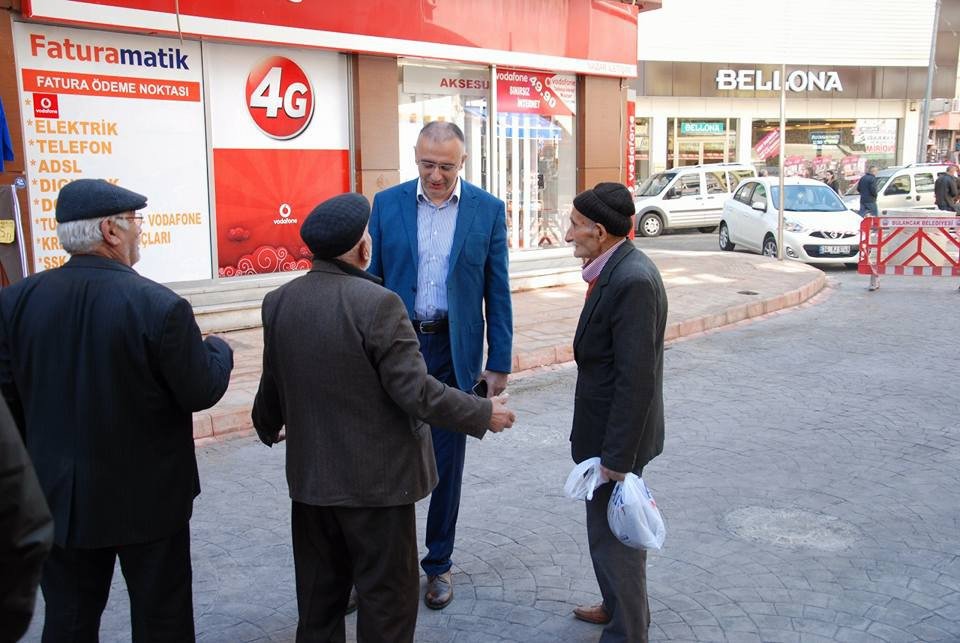 Bulancak Belediye Başkanı Yakar, Hizmet Kalitesini Anket İle Sordu