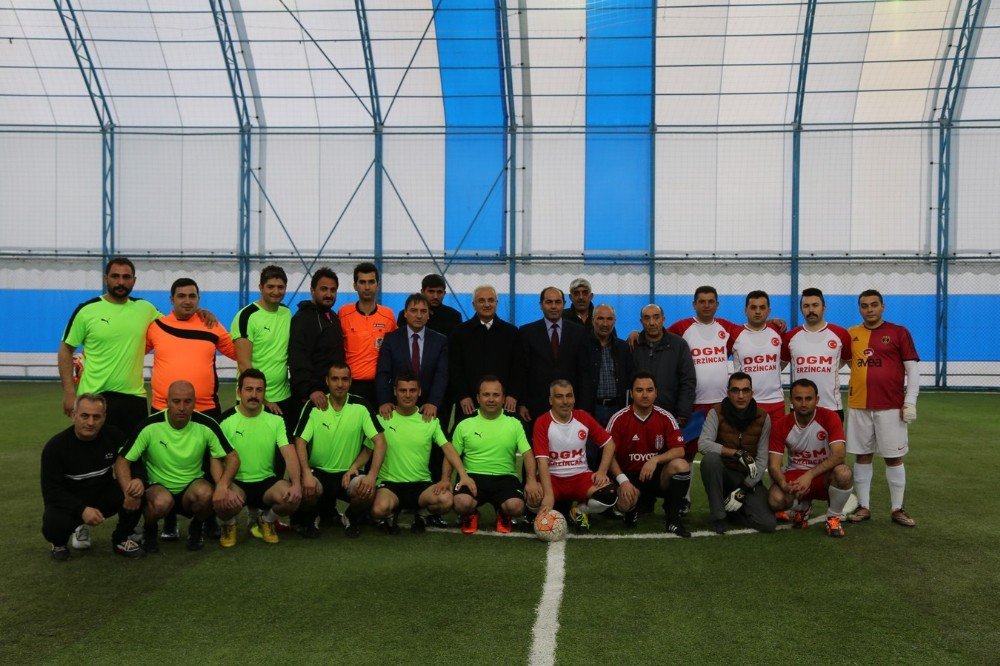 Erzincan’da Kurumlar Arası Futbol Müsabakaları Başladı