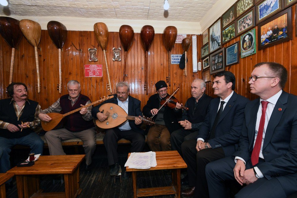 Aşıklar Çaldı, Başkan Söyledi