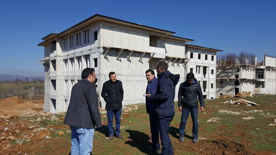 Başkan Yalçın, Sağlık Meslek Lisesi İnşaat Çalışmalarını Yerinde İnceledi