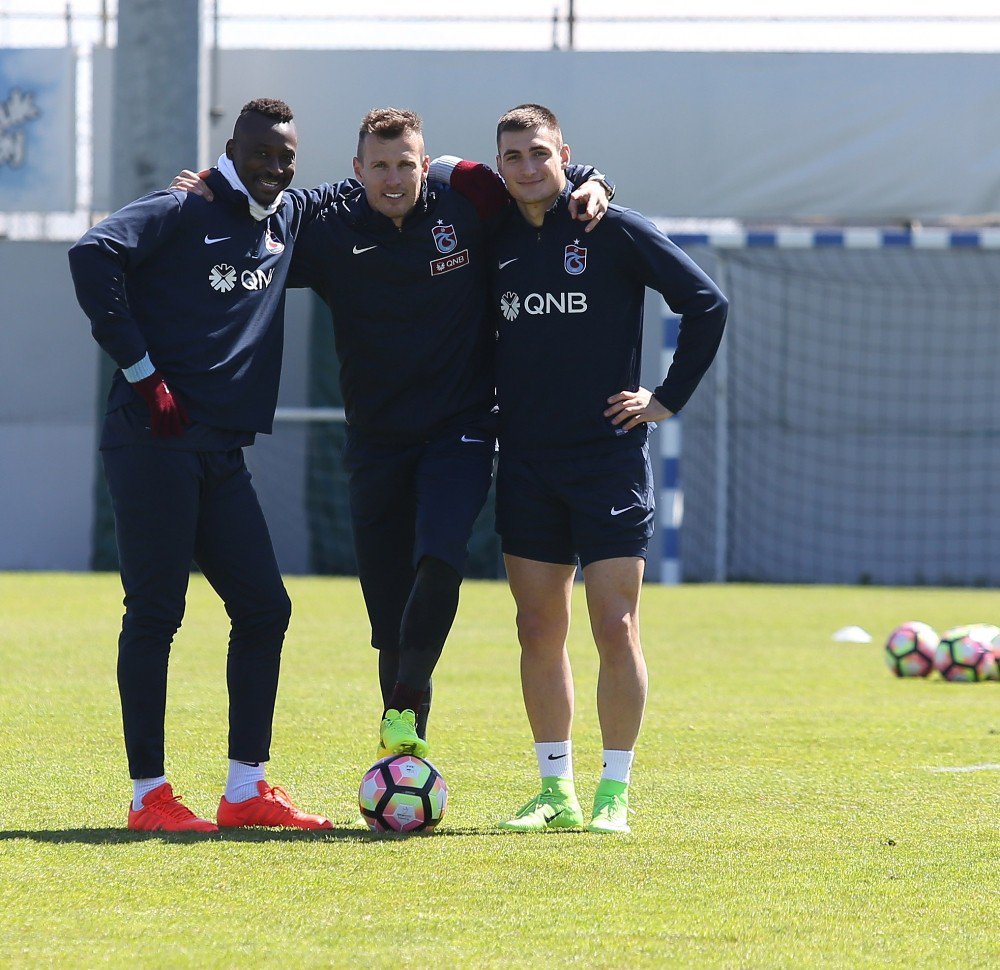 Trabzonspor, Çaykur Rizespor Maçı Hazırlıklarını Sürdürdü