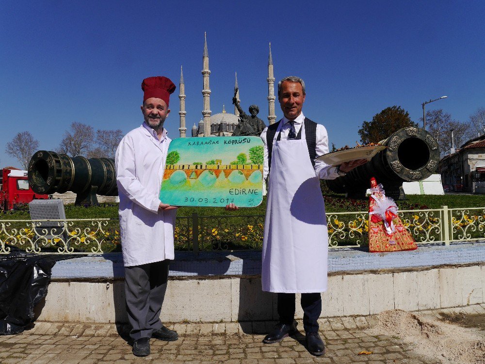 Başbakan Yıldırım Ve Eşine Edirne’den Hediyeler