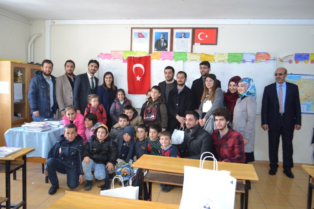 Erü Hukuk Fakültesi İlköğretim Okullarına Yönelik Yardımlarını Sürdürüyor