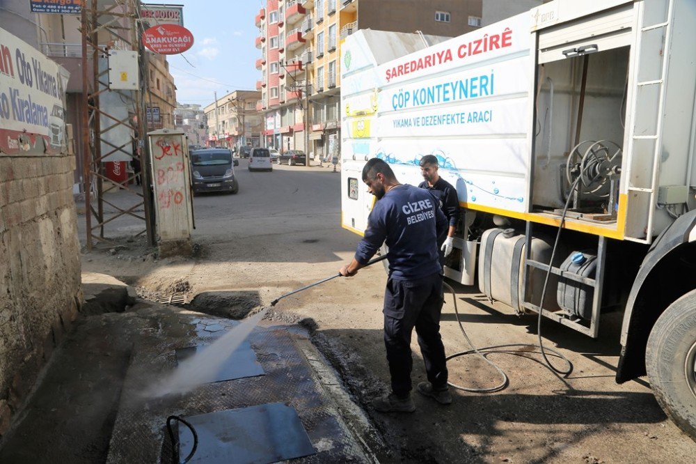 Cizre Belediyesi’nde Temizlik Ve Hijyen Çalışması