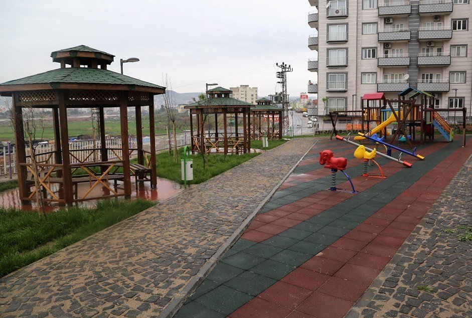 Cizre Konak Mahallesi’ndeki 3 Park Halkın Hizmetine Girdi