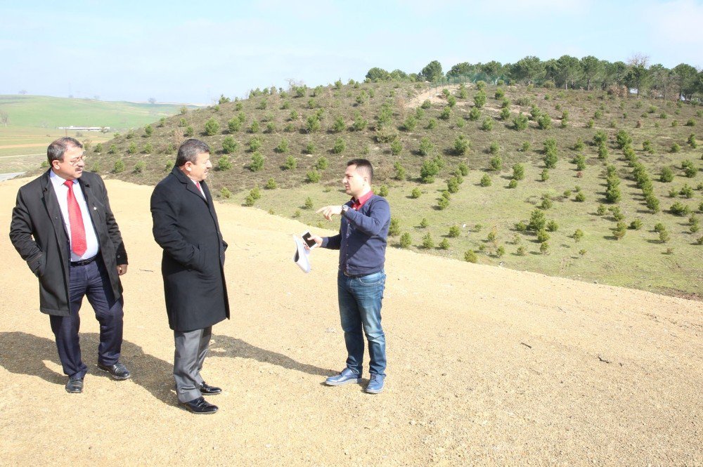 Başkan Karabacak, Mesire Alanı İnşaatını Ziyaret Etti