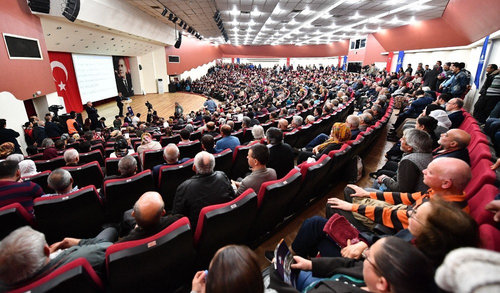 İzmir’deki Ballıkuyu Mahallesinde Yerinde Dönüşüm Atağı