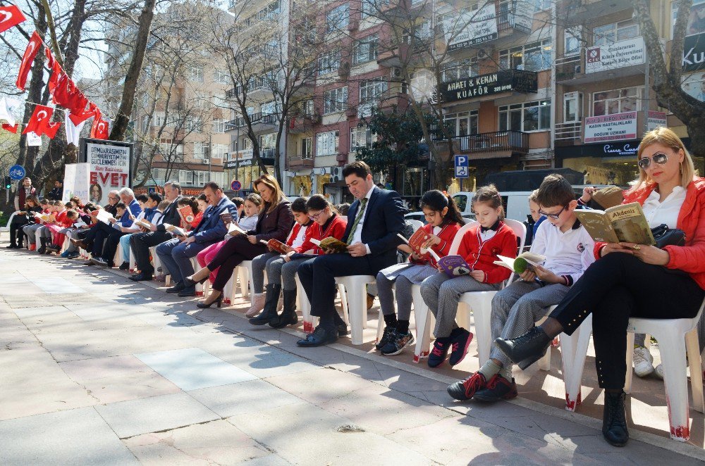 İzmit’te ‘Büyüklerimle Kitap Okuyorum’ Etkinliği