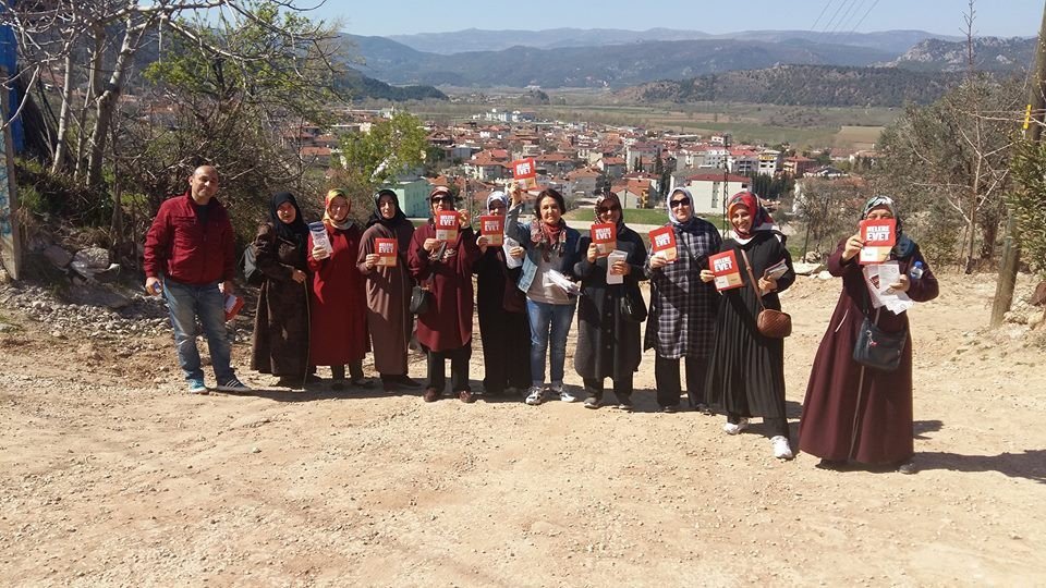 Osmaneli’nde Ak Partili Kadınlar Referandum Çalışmaları