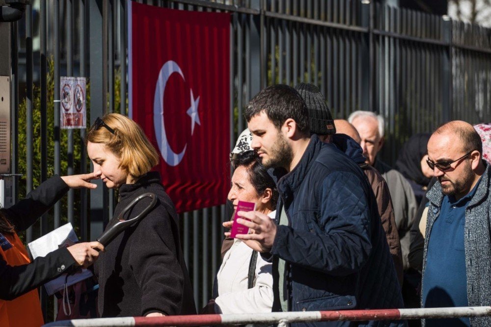 Başkonsolosluk Önündeki Olaylar Yargıda