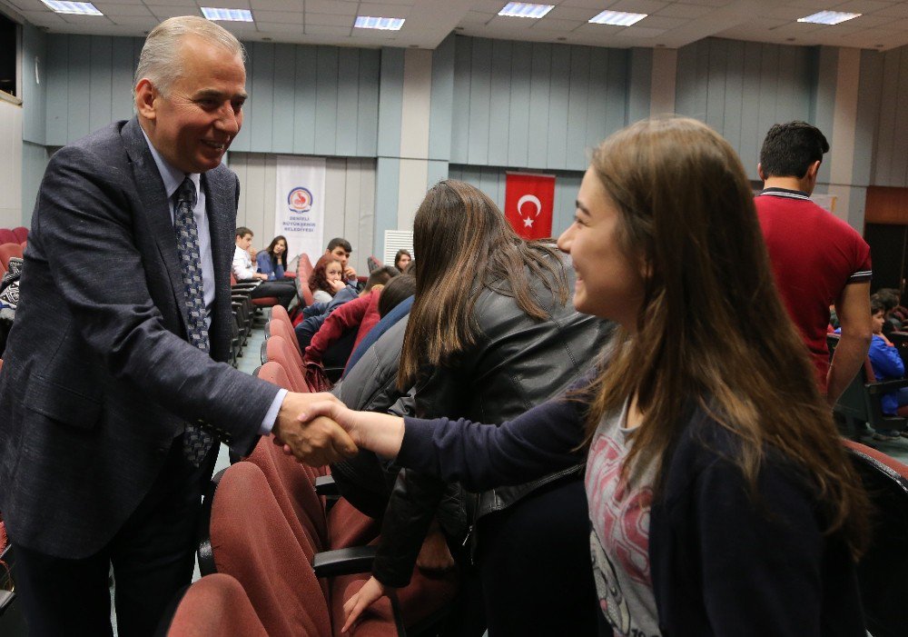 Başkan Zolan: “Gençlik Bu Milletin Geleceğidir”