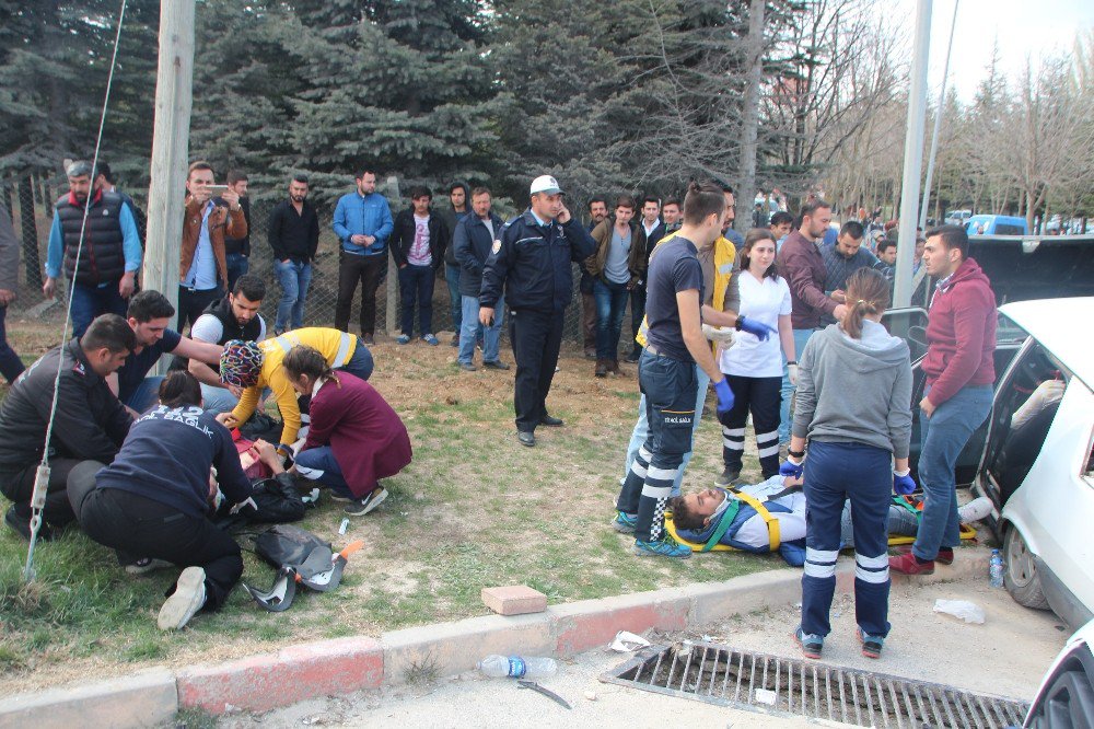 Bilecik’te Trafik Kazası, 3 Yaralı