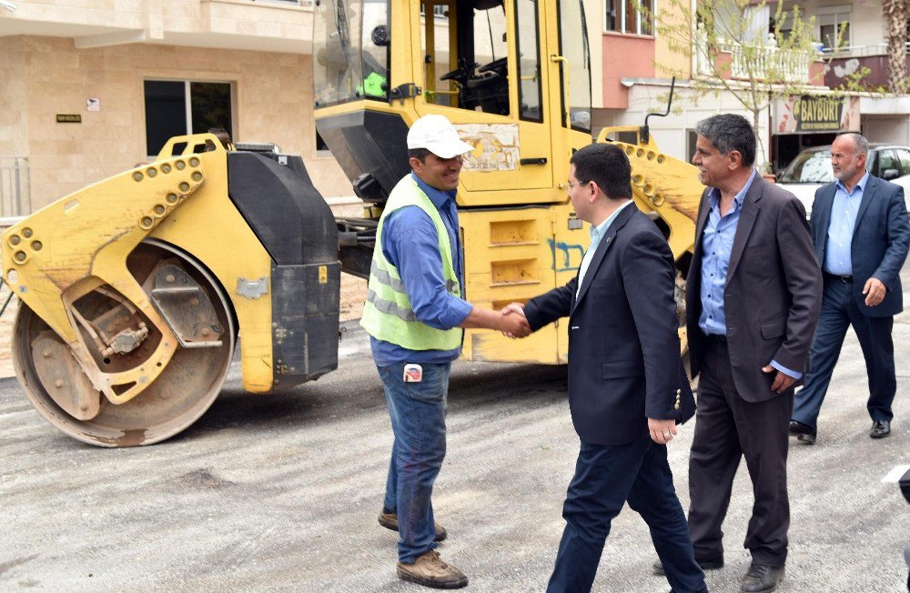 Başkan Tütüncü, Mahallelerdeki Çalışmaları İnceledi