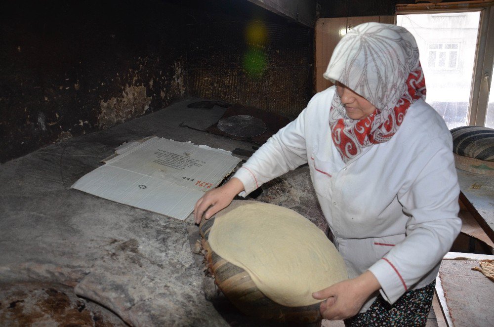 Tandır Evi Kadınların Umut Kapısı Oldu