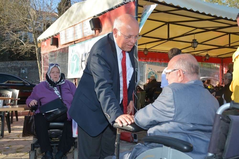 Başkan Eşkinat Engelsiz Yaşam Derneğinin Bahar Buluşması Etkinliğine Katıldı