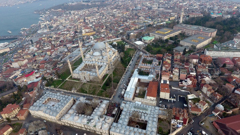 Restore Edilen Süleymaniye Medreseleri Havadan Görüntülendi