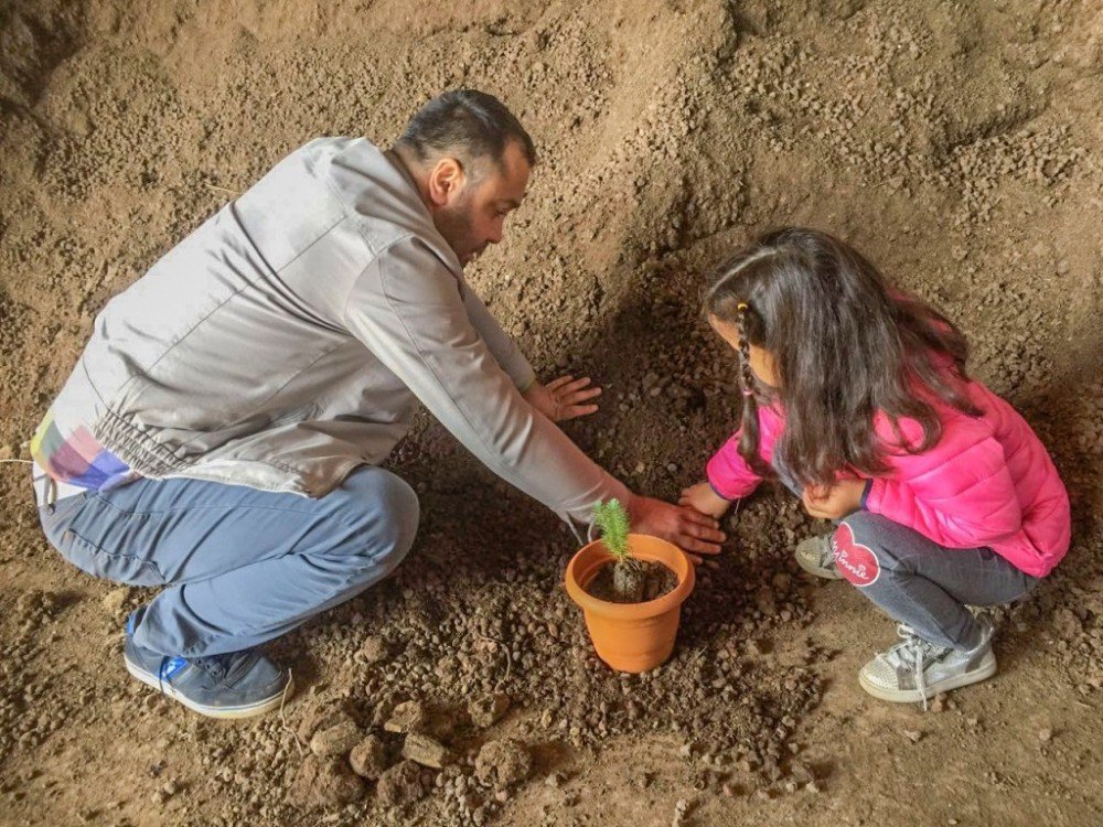 Kullar Fidanlığı Minik Çevrecileri Ağırladı