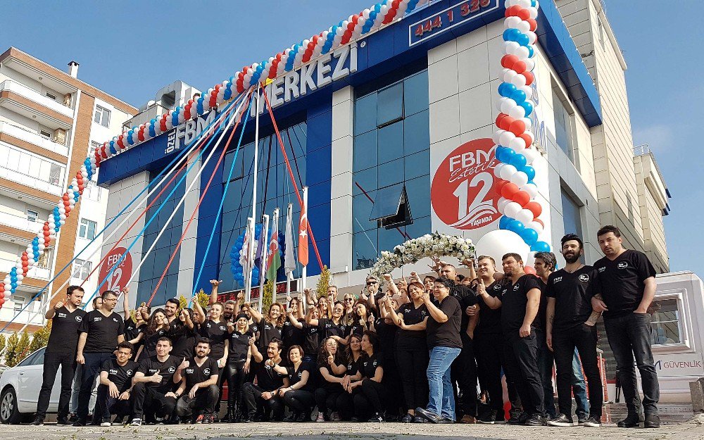 Fbm 12’nci Yaşını Çalışanlarıyla Kutladı