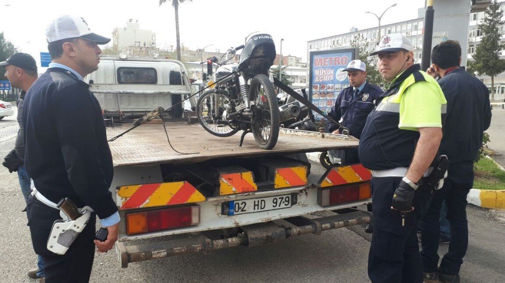 Adıyaman Polisinden Motosiklet Uygulaması