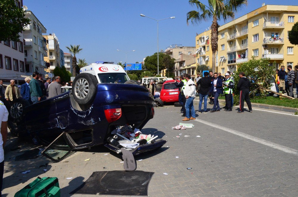 İzmir’de Kaza: 2’si Ağır 7 Yaralı