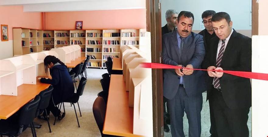 Kaymakam Çimşit, Viranşehir Anadolu Lisesi Kütüphanesinin Açılışına Katıldı