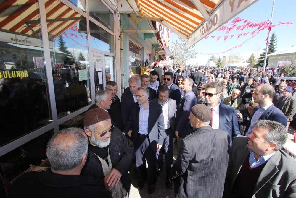 Bakan Ağbal Referandum Çalışmalarını Bayburt’ta Sürdürüyor