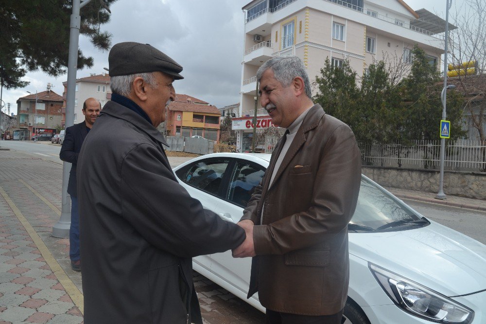 Ak Parti Teşkilatının Referandum Çalışmaları Sürüyor