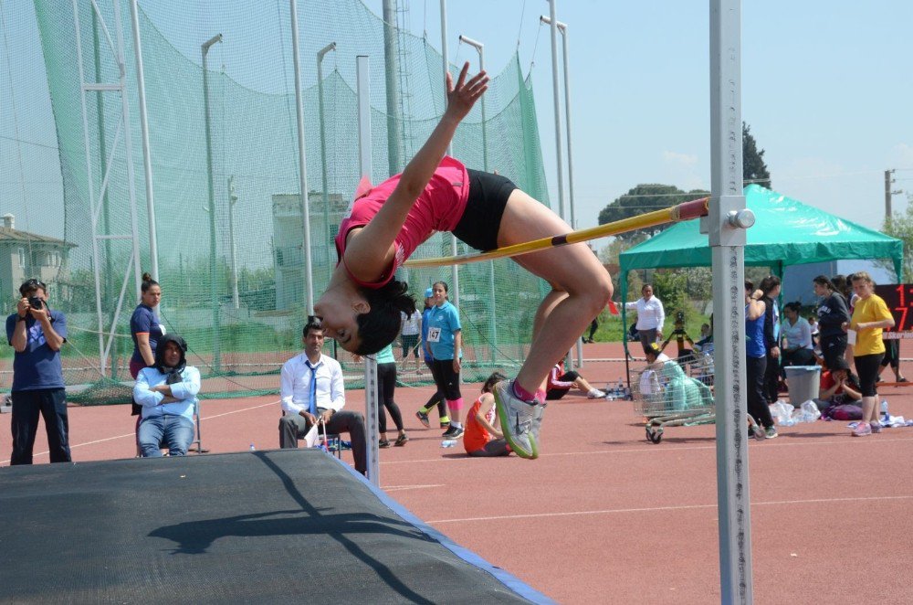 Aydın’daki Atletizm Yarışmaları Tamamlandı