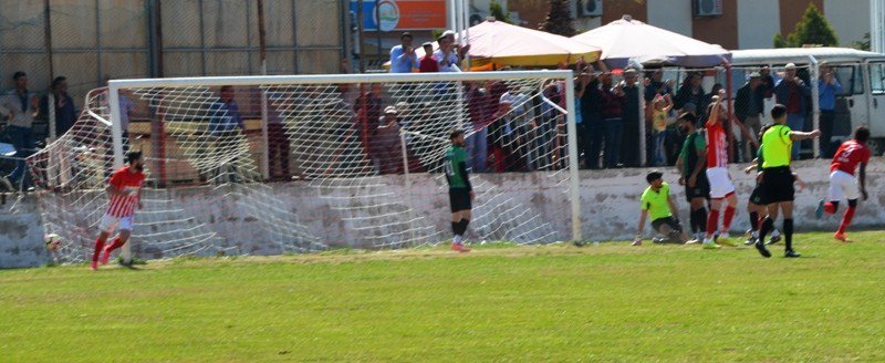 Sarıgöl Belediyespor Bal’a Yaklaştı