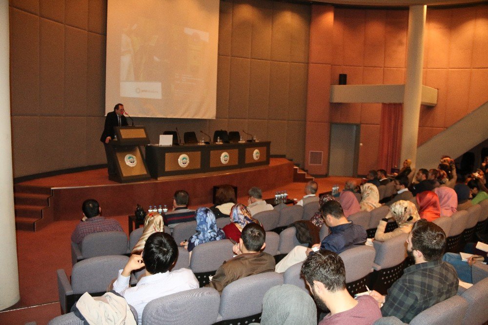 Şehir Akademi’de Değerler Semineri