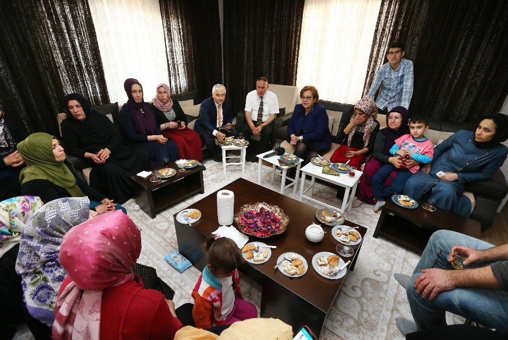 Başkan Pekdaş’tan Kadifekalelilere Müjde