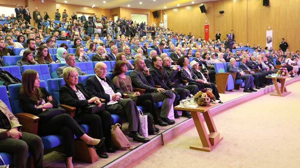 Kbü’den Ünlü Yapımcı Türker İnanoğlu’na ’Onursal Doktora’ Unvanı