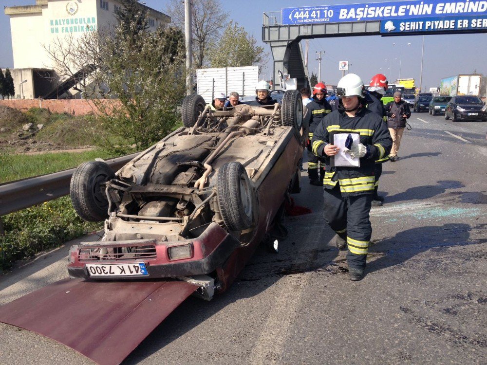 Takla Atan Otomobilin Sürücüsü Yaralandı