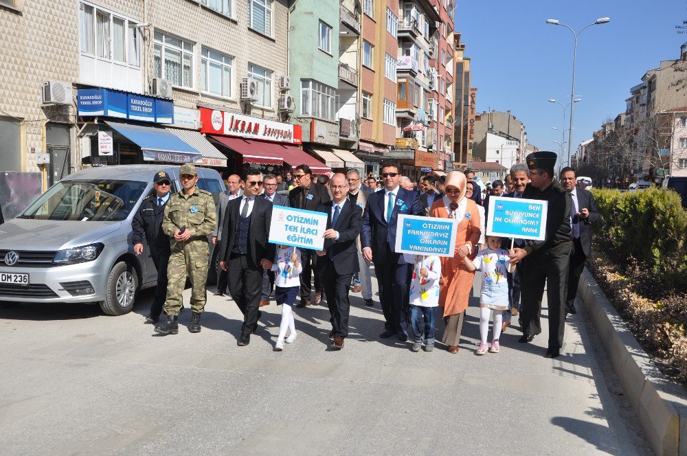 Bozüyük’te Otizm Farkındalık Etkinliği