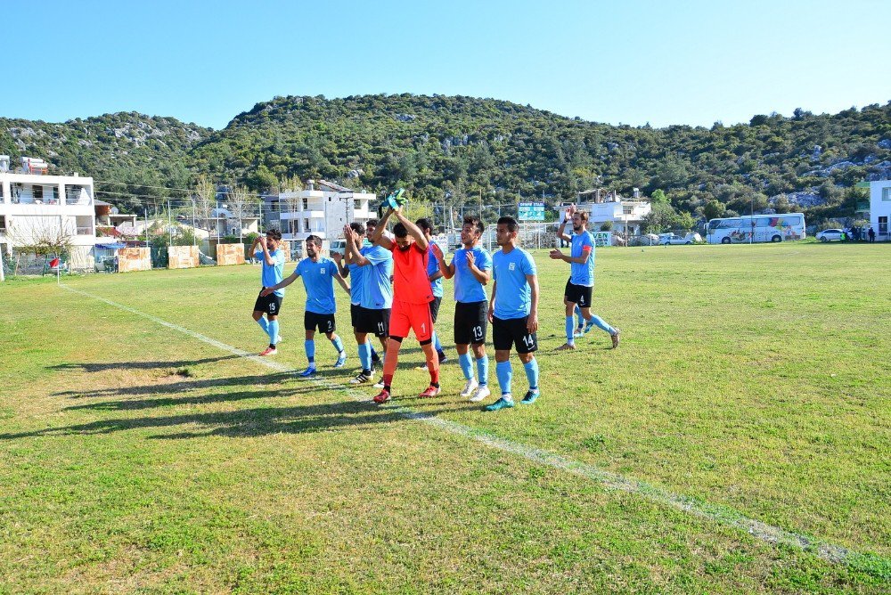 Manavgat Belediyespor Emin Adımlarla Bal’a Koşuyor