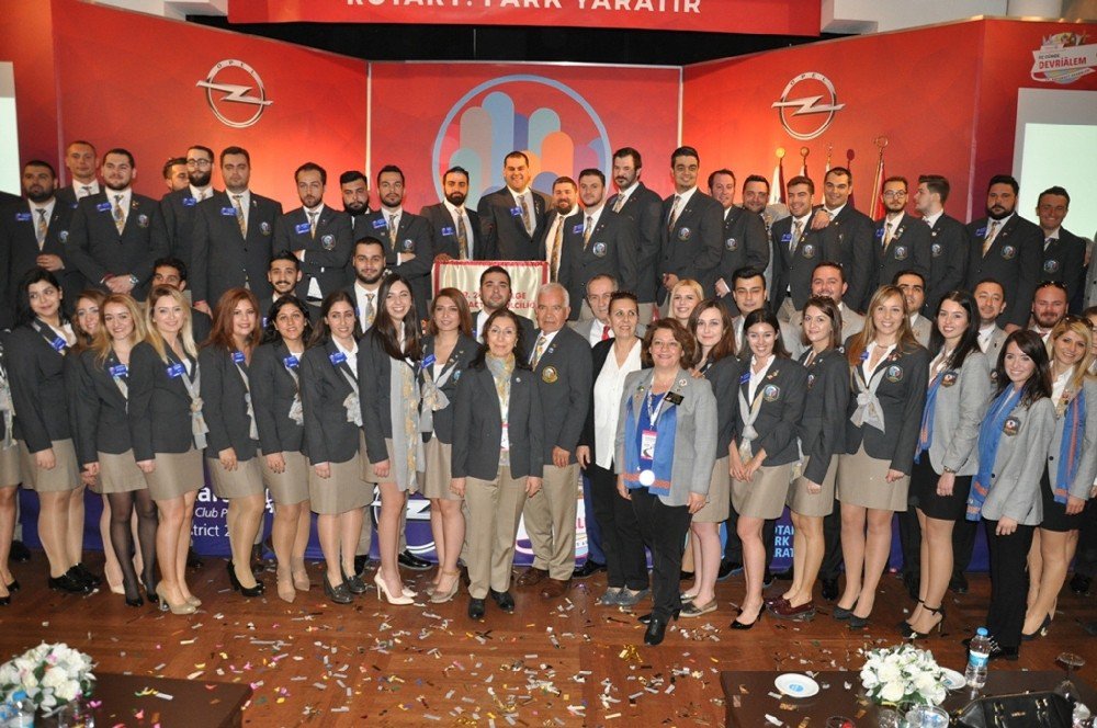 Rotaractlar Yeni Çalışma Dönemine Hazırlandılar