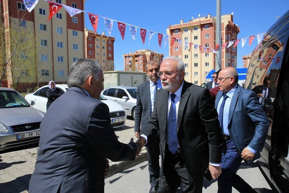 Demokrasi Mahallesi Pazar Yerine Kavuştu