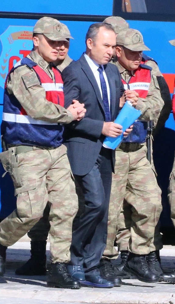 Dönemin 7.ana Jet Üs Komutanı Emin Ayık Savunma Yaptı