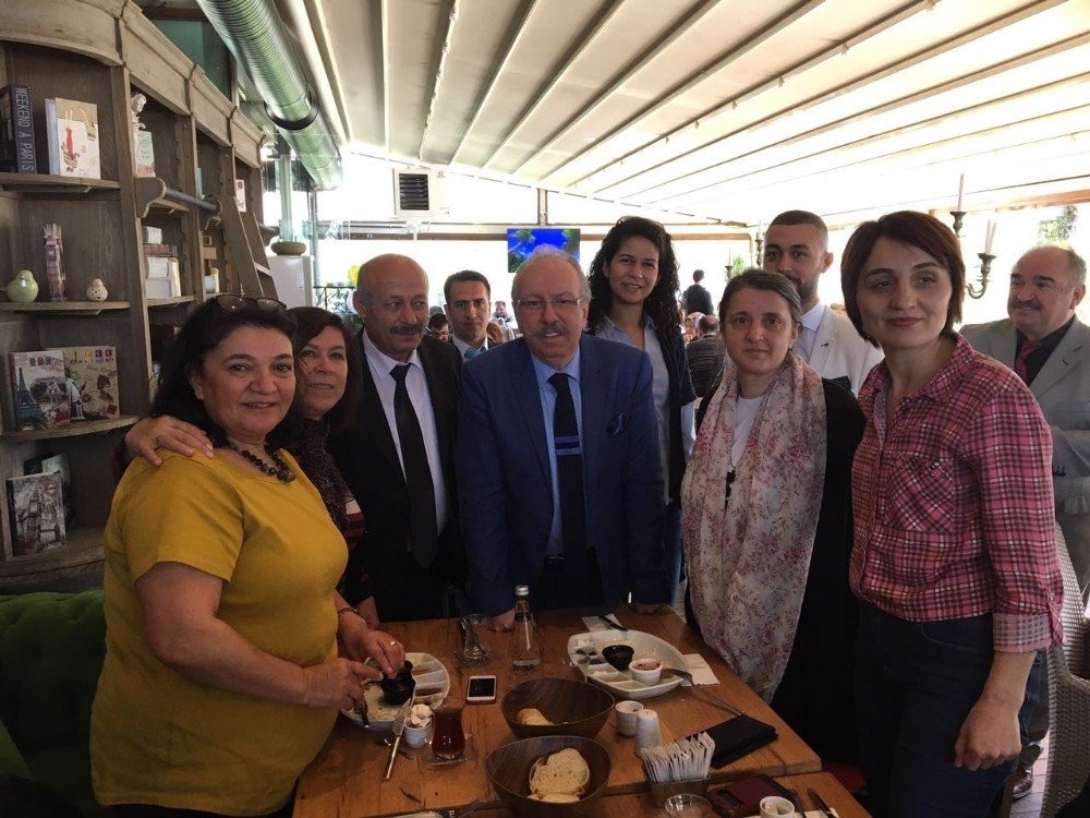 Sağlık Meslek Liseleri Geleceklerini Konuştu