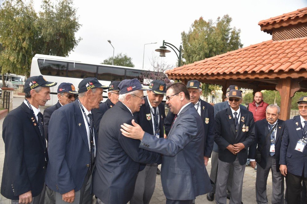 43 Yıl Sonra Kıbrıs’a Çıktılar
